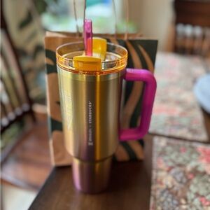 NWT Limited Edition Starbucks X Stanley Summer 2024 40 oz